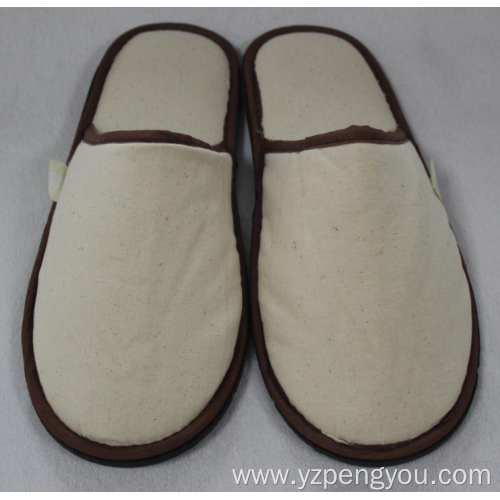 Luxury new design comfortable slippers